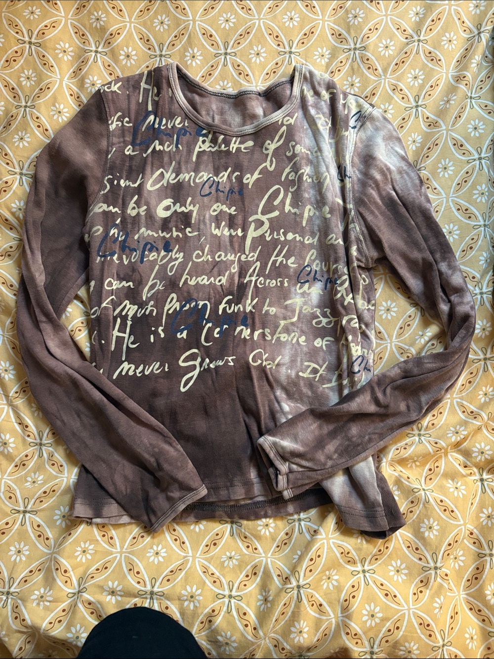 Women's Printed Long-Sleeve Top - Brown
